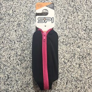 NWT SPI Belt in Black and Pink